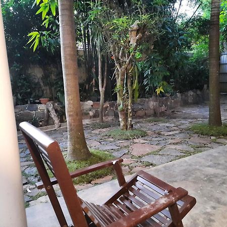 Eagle Homestay Tangalle Pokoj fotografie